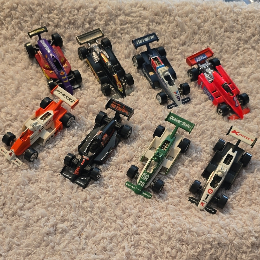 ♡♡♡ Die-Cast Racing Car Toy Set - Assorted Hot Wheels